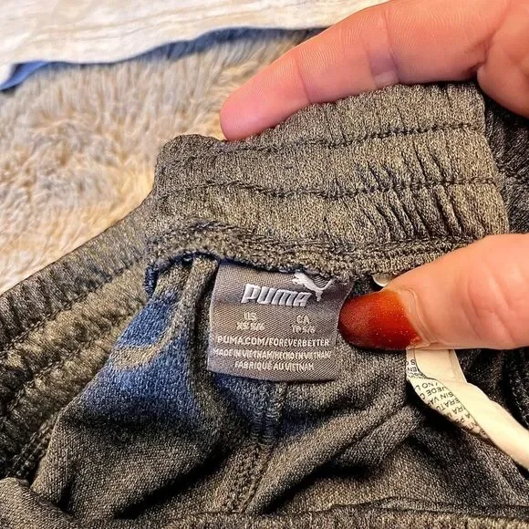 Puma Heather Gray Tee and Charcoal Shorts Set - Picture 4 of 8